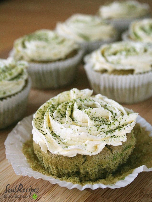 Rezept_Matcha_Cupcakes03_web